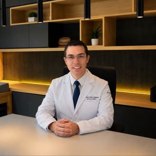 Dr. Javier Daniel Pérez Velázquez