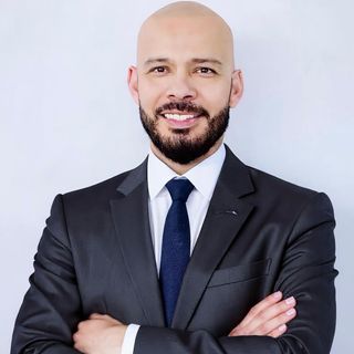 Dr. Sergio Padrón Nieblas