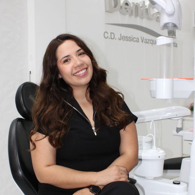 Jessica Gabriela Vázquez Acosta, Dentista - Odontólogo Camargo
