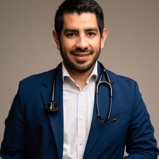 Alberto Falcon Aguirre, Cardiólogo Ciudad Juarez