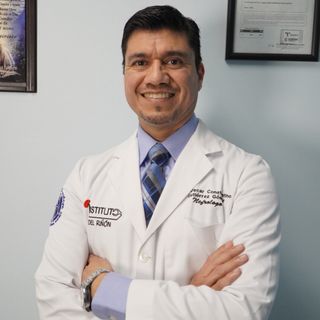 Ampliar imagen: Oscar Constantino Gutiérrez Gómez, Nefrólogo Heroica Matamoros