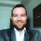 Dr. Christian Navarro Gerrard