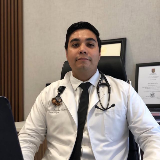 Oscar Sánchez Muñoz, Cardiólogo Monterrey
