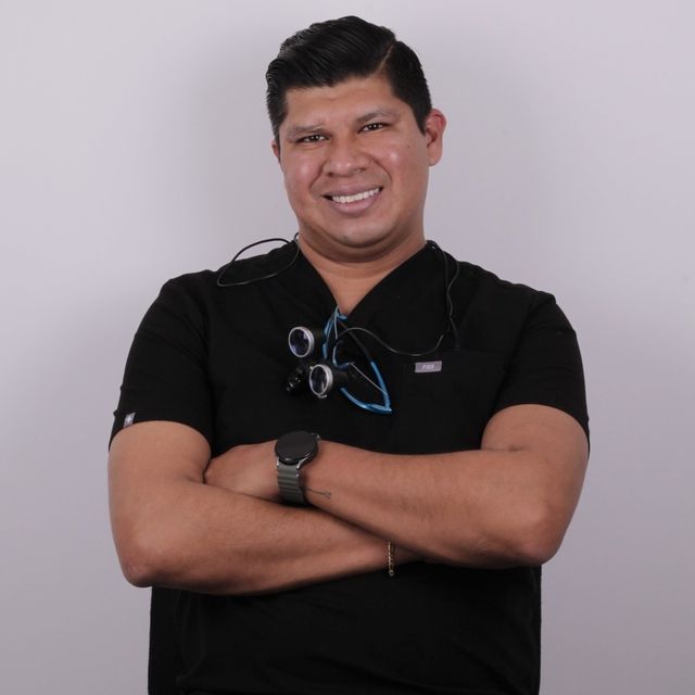 Xavier Diaz, Dentista - Odontólogo Naucalpan