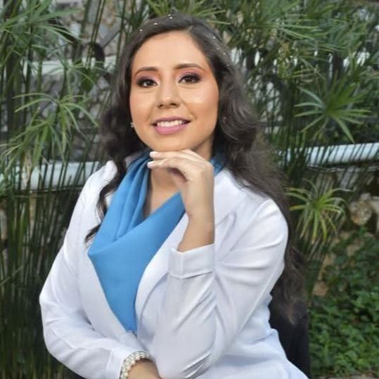 Keyla Gonzalez Domínguez , Fisioterapeuta Nacajuca