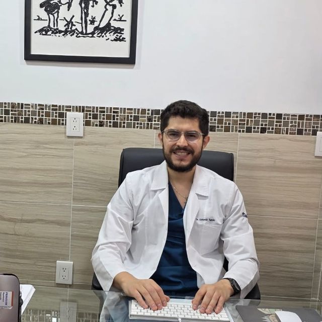 Octavio Turcio Aceves, Oftalmólogo Iztapalapa