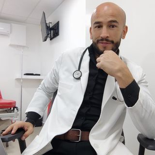 Ampliar imagen: Hugo Rogelio Ramírez Meza, Médico general Chihuahua