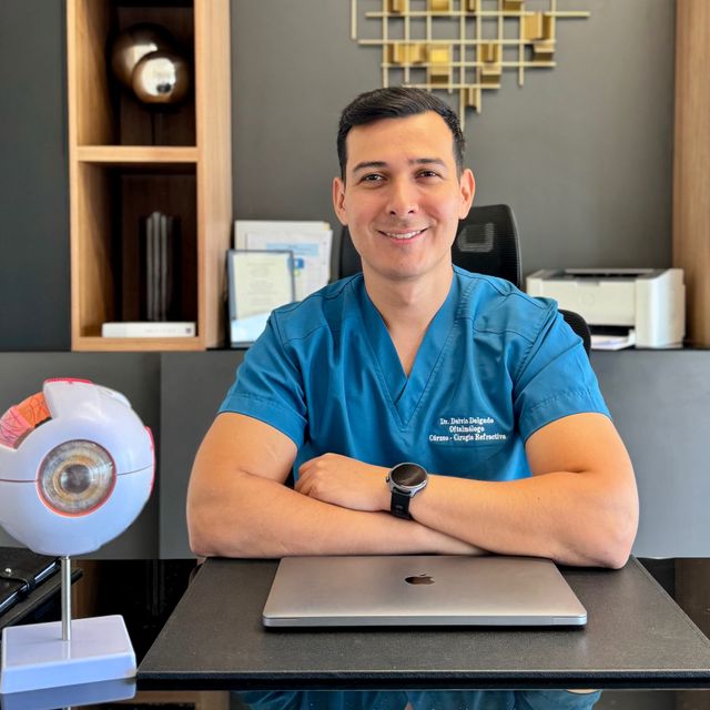 Deivis José Delgado Alvarez, Oftalmólogo Ciudad de México