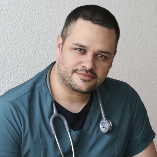 Octavio Pérez Lassard, Especialista en Medicina del Deporte Benito Juárez