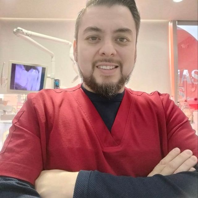 Iván Ramírez Pérez, Dentista - Odontólogo Coyoacán