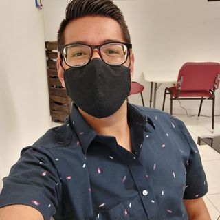 Jonathan jossue Santiago reyes, Nutriólogo León