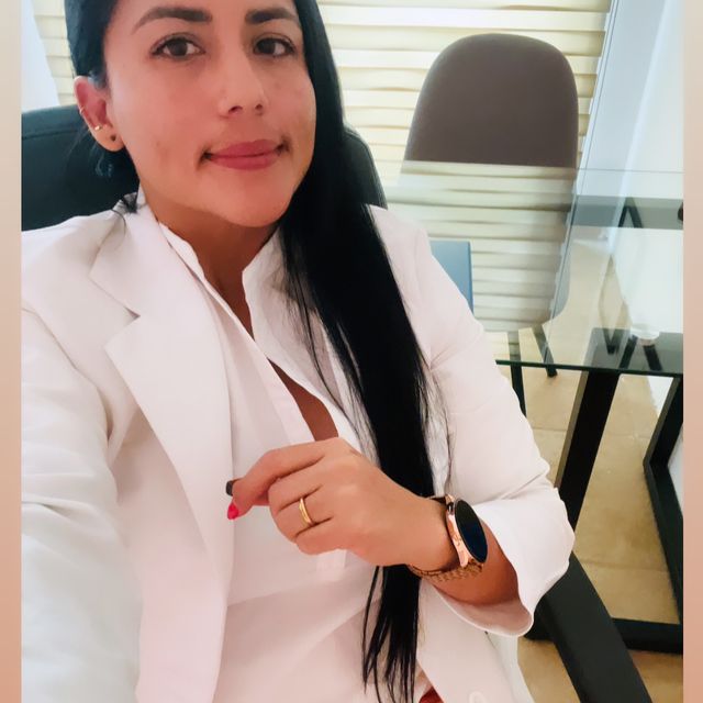 Siria Silva R., Psicólogo Colima