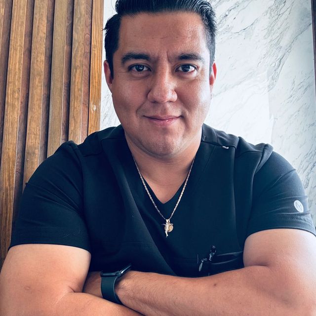 Luis Felipe Hernández González, Ginecólogo Xalapa