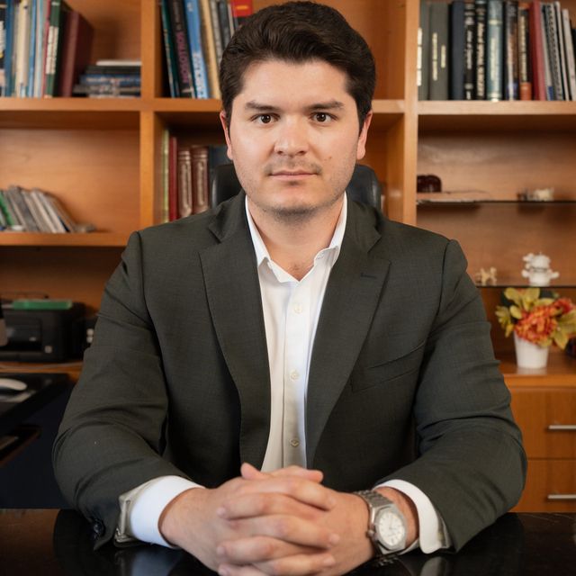 Oscar Chávez, Ortopedista Guadalajara