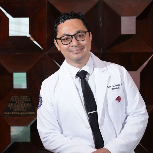 David Fernando Medina López, Neumólogo Villahermosa