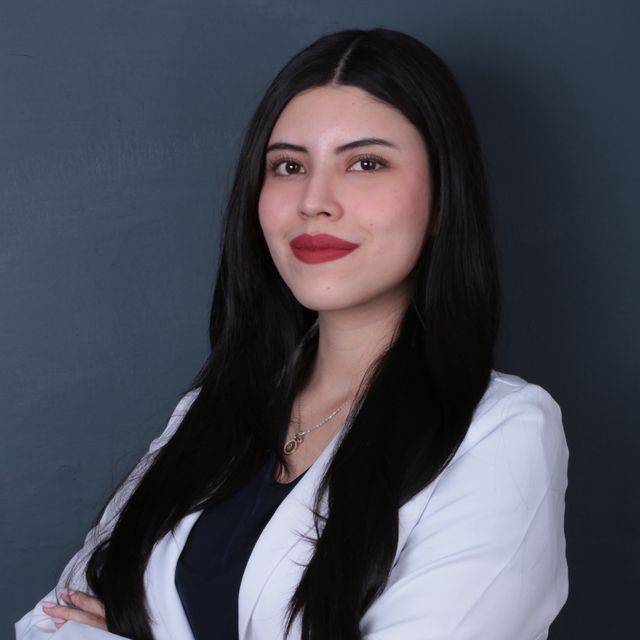 Brenda Vargas Domínguez, Dentista - Odontólogo Naucalpan de Juárez