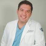 Carlos Alberto Espinoza Lara, Cirujano maxilofacial Veracruz