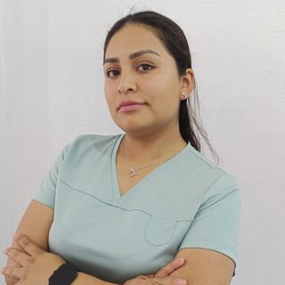 Ampliar imagen: Verónica Itzel García Hernández, Fisioterapeuta Pedro Escobedo