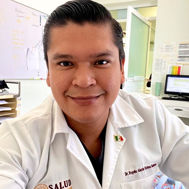 Rogelio Alexis Ochoa Santos, Médico general Arriaga
