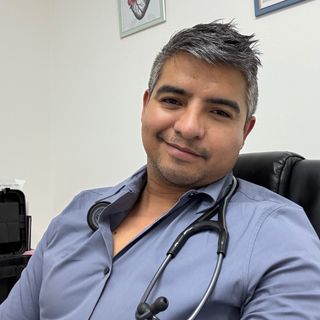 Ampliar imagen: Juan Zuñiga Ojeda, Médico de familia Ciudad Juarez