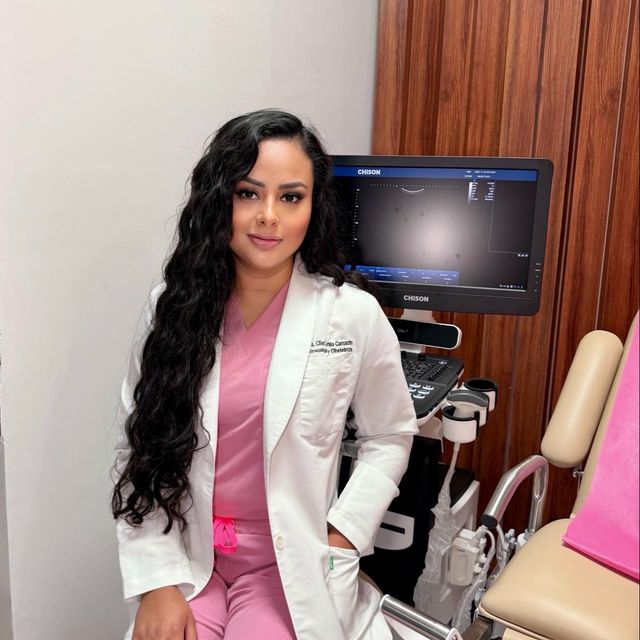 Cileni Cortés Camacho, Ginecólogo Ciudad de México