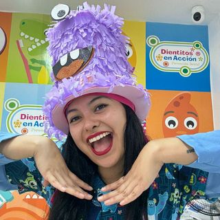 Ampliar imagen: Andrea Pablo Moreno, Dentista - Odontólogo Los Reyes Acaquilpan