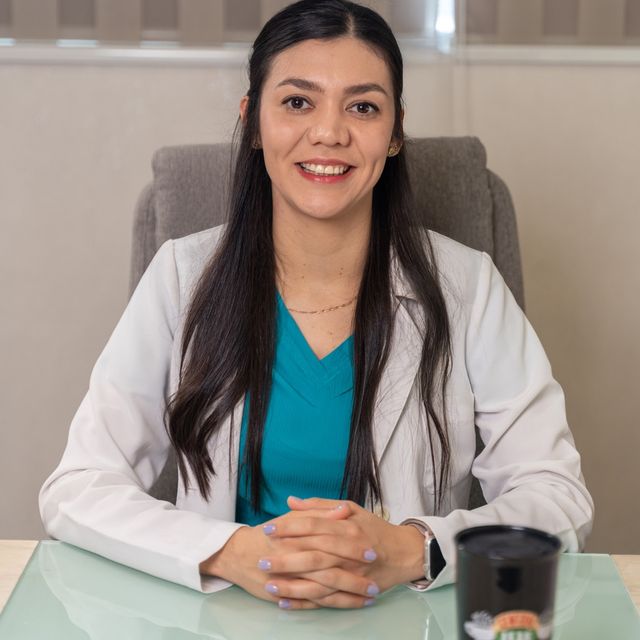 Cytlalic Zazueta, Ginecólogo Monterrey