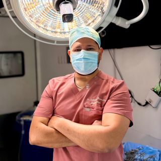 Ampliar imagen: Salvador Bermudez García, Traumatólogo Naucalpan de Juárez