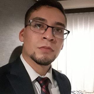 Ampliar imagen: Luis Osvaldo  Escarrega German , Fisioterapeuta Mexicali