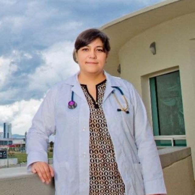 Daniela Rivero Yeverino, Alergólogo Puebla