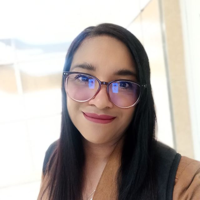 Emely Martinez Cruz, Enfermero Puebla