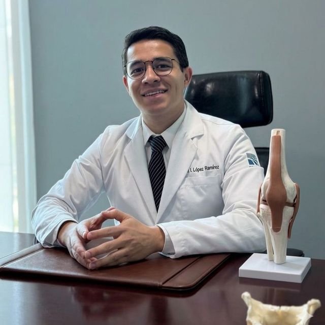 Rafael Alfonso López Ramírez, Médico general Zapopan