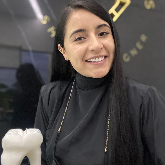 Karen Jaquelinee Zapata Ramirez, Dentista - Odontólogo Zapopan