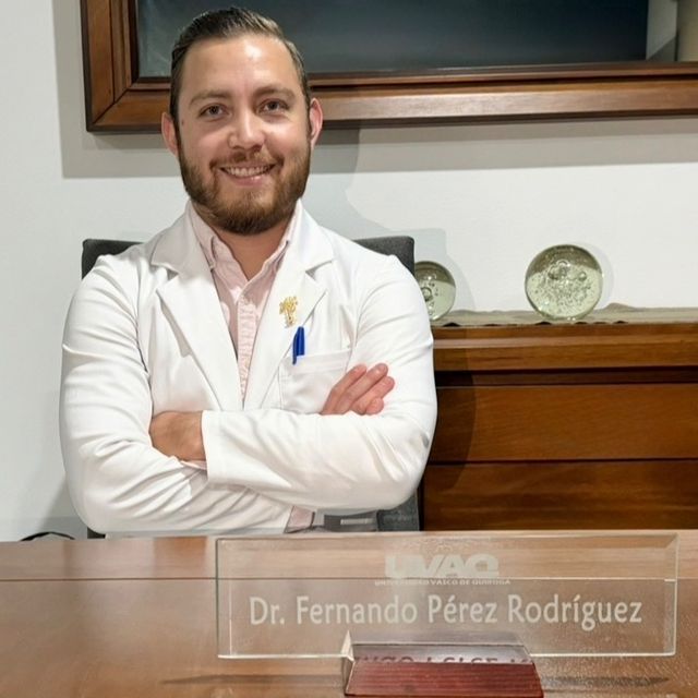 Fernando Pérez Rodríguez, Ortopedista Morelia