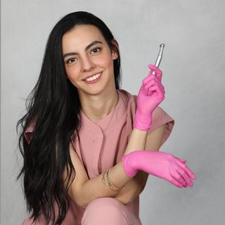 Ampliar imagen: Elizabeth Cano Monárrez, Periodoncia Naucalpan de Juárez