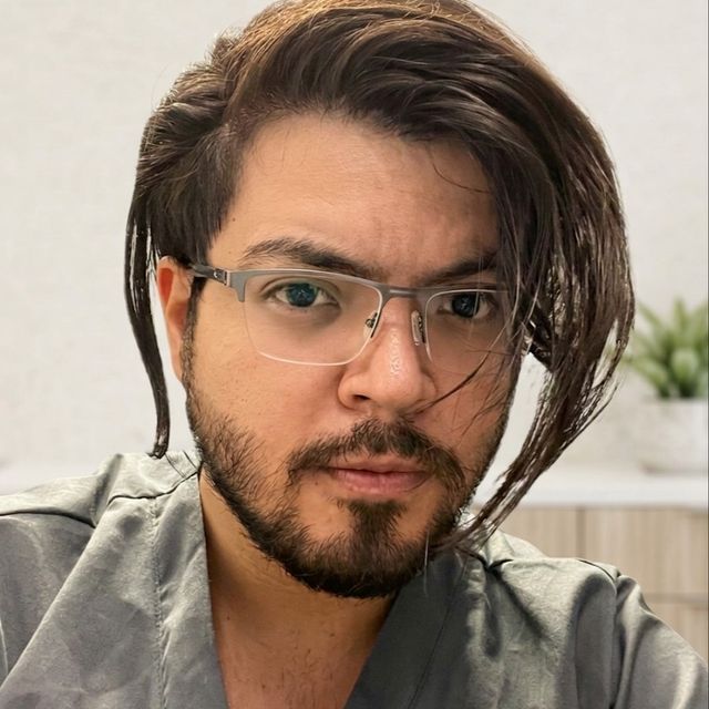 Víctor Jakousi García Serrano, Cirujano general Ciudad de México