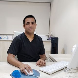 Dr. Mauricio Espinosa Merino