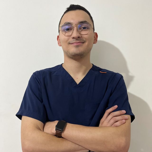 Roberto Hans  Ortiz Ontiveros , Fisioterapeuta Saltillo