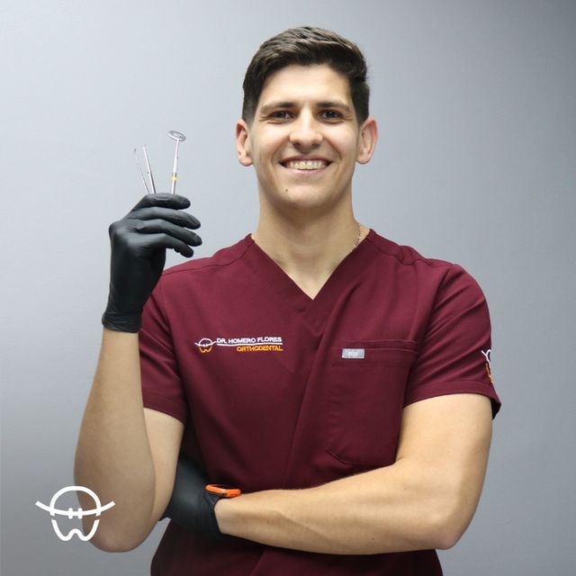 Homero Flores, Dentista - Odontólogo Piedras Negras