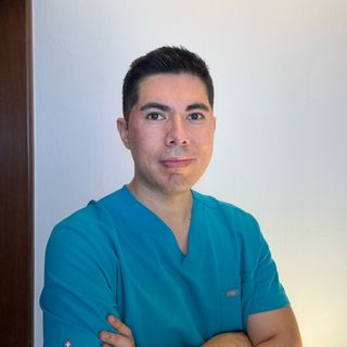 Dr. Eduardo Jafet Ruiz Suárez