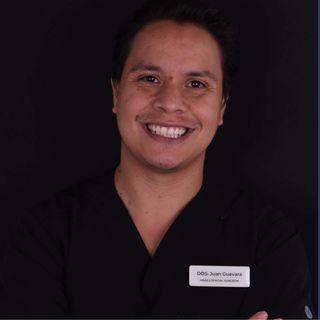 Juan Sebastian Guevara Mejía, Cirujano maxilofacial Guanajuato