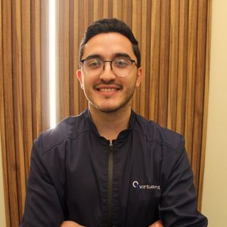 Ampliar imagen: Javier Lozano González, Dentista - Odontólogo Gustavo A Madero