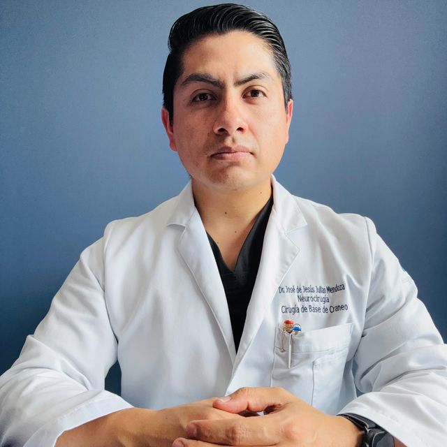José de Jesús Julián Mendoza, Neurocirujano Magdalena Contreras