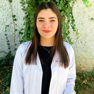 Ampliar imagen: Andrea Tejero, Médico general León