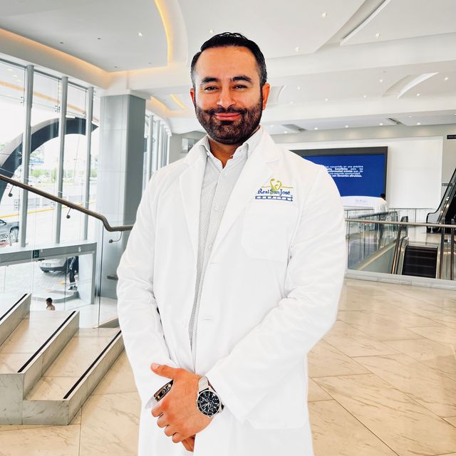 Jaime Luis González, Angiólogo Guadalajara