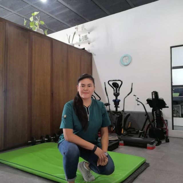 Karen Carolina Cruz Rodriguez, Fisioterapeuta Santiago de Querétaro