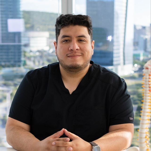 Ismael Rangel Diaz, Ortopedista Santiago de Querétaro