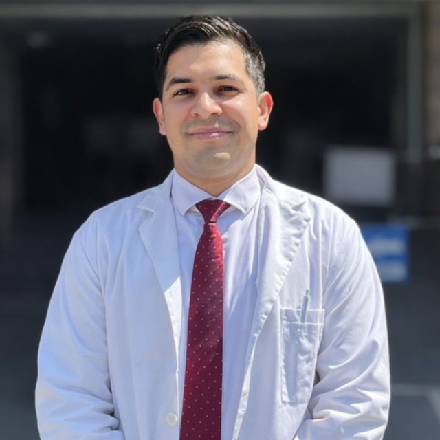 Luis Alejandro Castillón Carbajal, Médico general Puebla