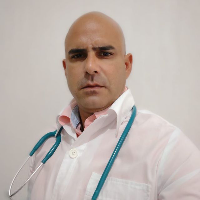 Alain León Medina, Neurólogo Cancun