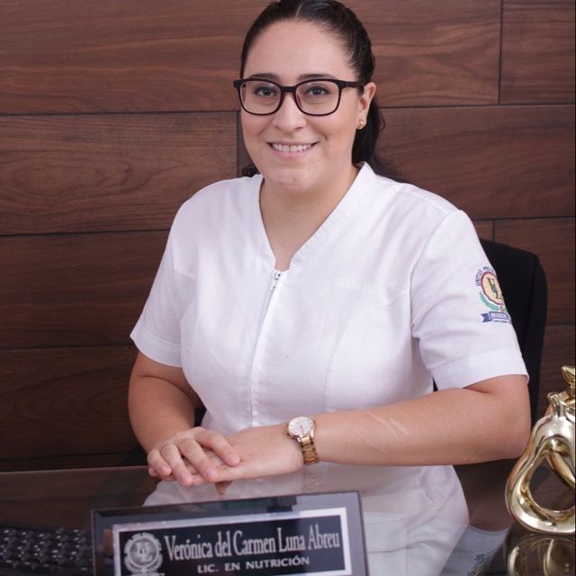 Verónica Luna Abreu, Nutricionista Yucatan